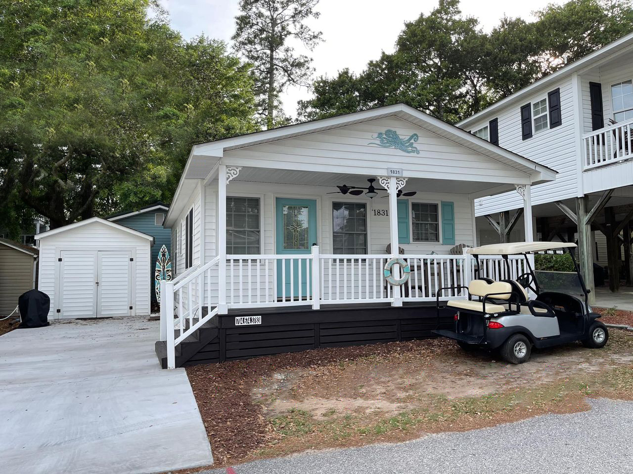Beautiful 2 Bedroom - 2 Bathroom Beach House With Golf Cart - 1831